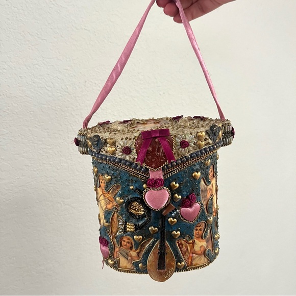 Mary Frances Handbags - Mary Frances / Vintage RARE Purse Art Ornate Victorian Mixed Media
